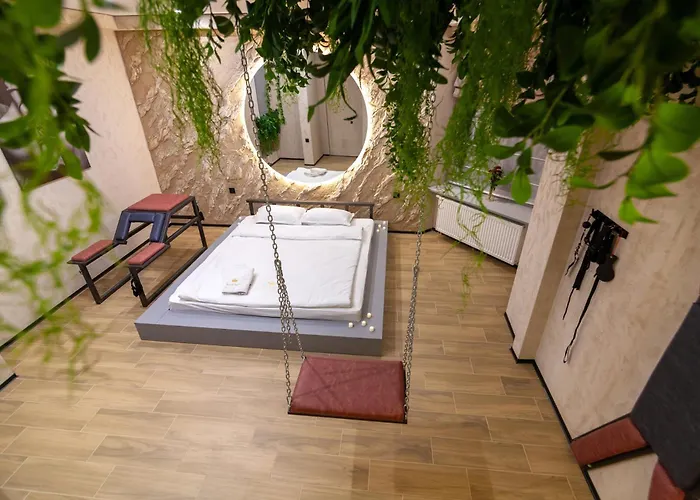 Royal Luxury With Sauna And Jacuzzi * Lviv