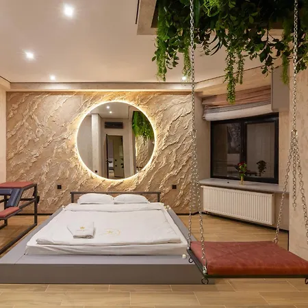 Royal Luxury With Sauna And Jacuzzi